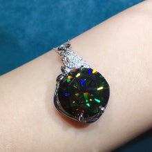 Load image into Gallery viewer, 15 Carat Dark Green Round Cut Pendant Certified VVS Moissanite Necklace
