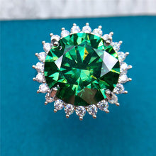 Load image into Gallery viewer, 10 Carat Green Round Cut 4 Prong Star Burst Certified VVS Moissanite Ring