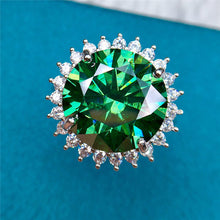 Load image into Gallery viewer, 10 Carat Green Round Cut 4 Prong Star Burst Certified VVS Moissanite Ring