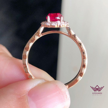 Load image into Gallery viewer, Red Oval Cut Halo VVS Lab Ruby Ring