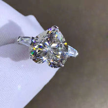 Load image into Gallery viewer, 5 Carat Heart Cut Moissanite Ring K-M Colorless Three Stone Basket Tapered