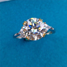 Load image into Gallery viewer, 3 Carat Round Cut Moissanite Ring Double Prong Three-stone Certified VVS D Color